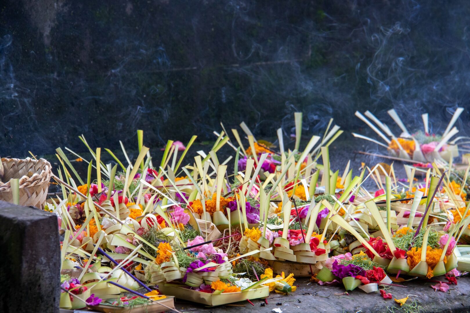 prayer offerings bali