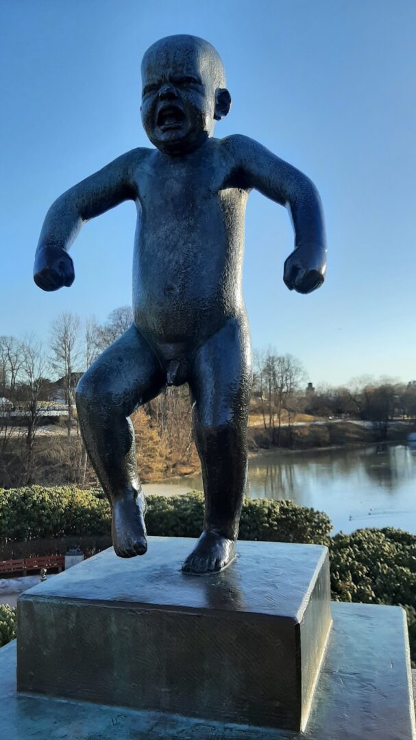angry boy statue oslo