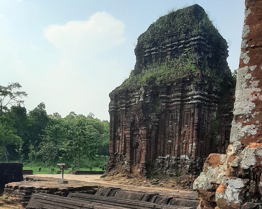my son temple visit vietnam