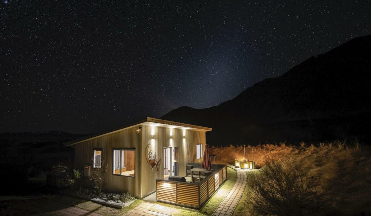 menardsNZ eco hotel south island NZ