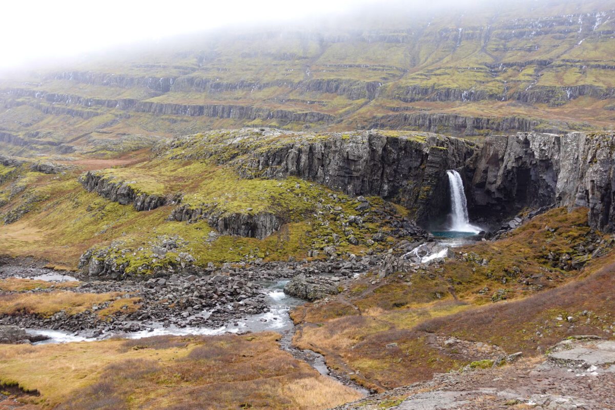 Folaldafoss waterfall