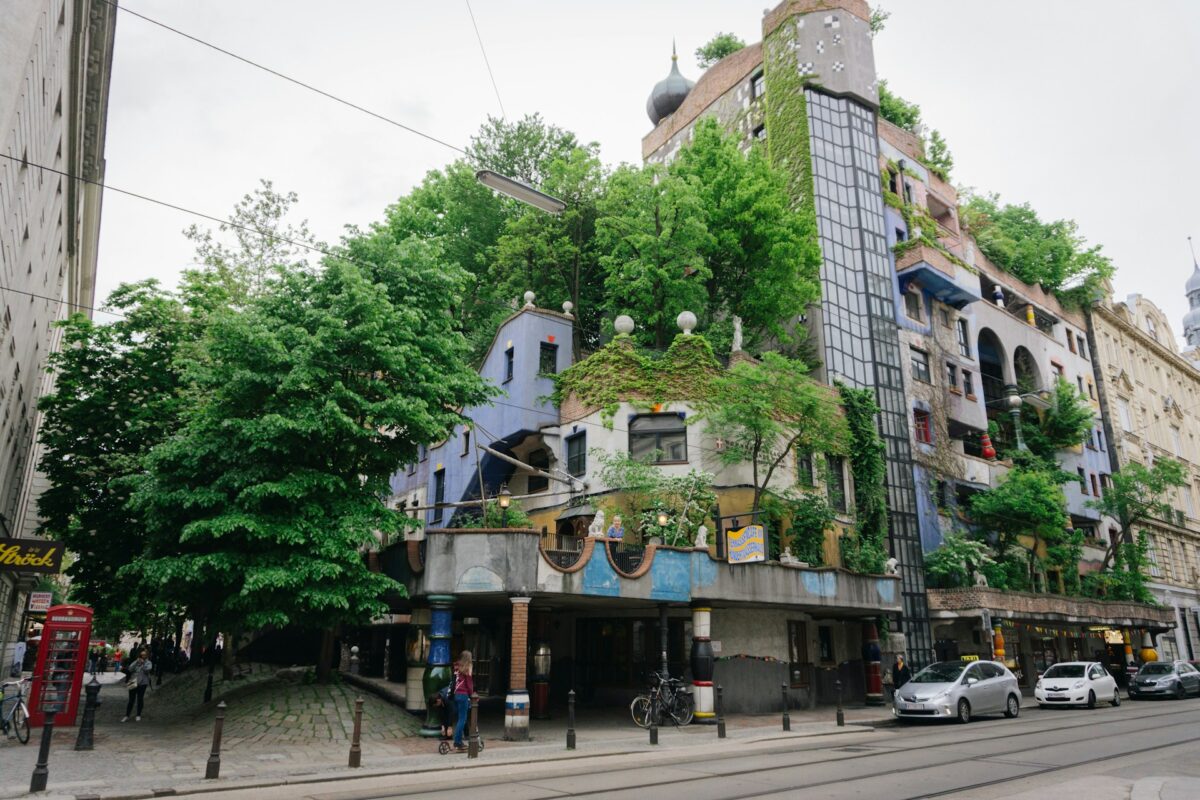 Hundertwasserhaus building