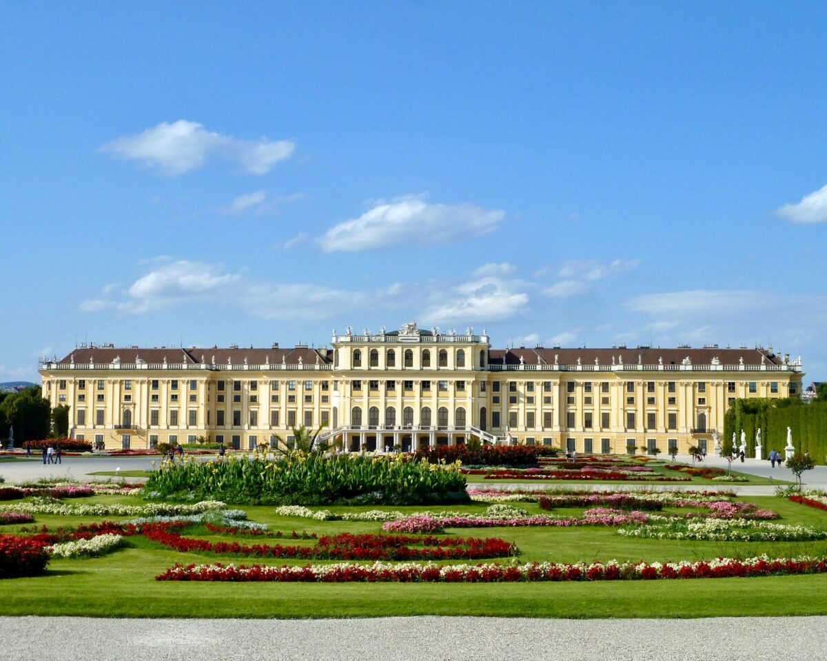 Schönbrunn garden