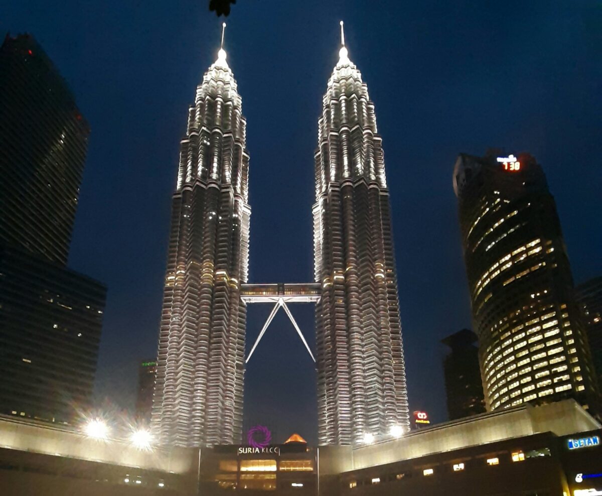 KLCC petronas twin towers: best things to do in KL